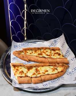 Kaşarlı Pide görseli
