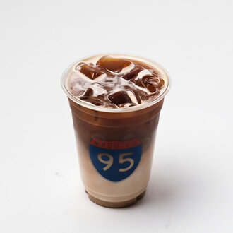 Iced Latte (14 Oz.) görseli