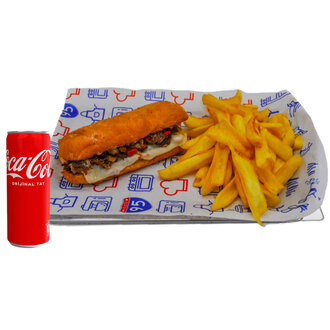 Philly Cheese Steak Sandviç görseli