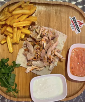 Tavuk Döner & Patates Kızartması görseli