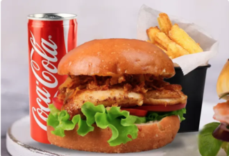 Classic Chicken Burger Menü görseli