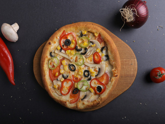 Star Vegeteria Pizza (Orta) görseli