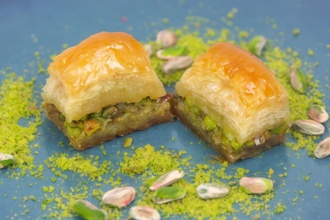 Fıstıklı Baklava (4 Dilim) görseli