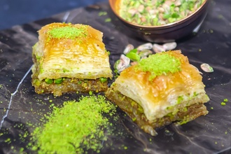 Fıstıklı Kuru Baklava (1 Kg.) görseli