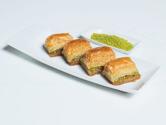 Fıstıklı Baklava (250 Gr.) görseli