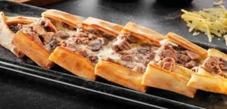 Kavurmalı Kaşarlı Pide görseli