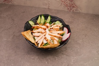 Tavuklu Salata görseli