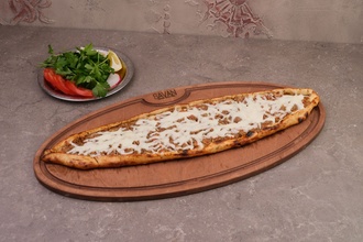 Kıymalı Kaşarlı Pide görseli