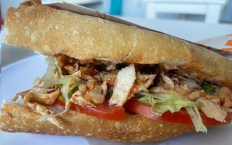 Yarım Ekmek Arası Tavuk Döner görseli