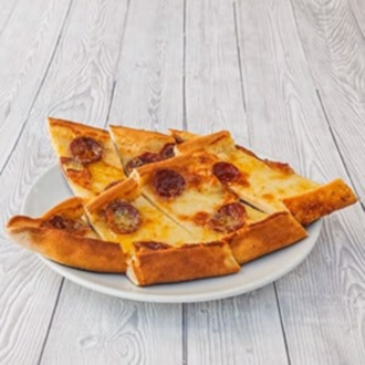 Sucuklu Pide görseli