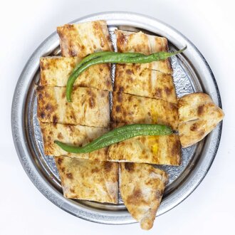 Kıymalı Kaşarlı Pide görseli