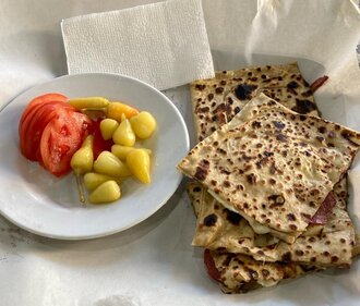 Sucuklu-kaşarlı Gözleme görseli