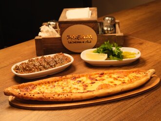 Kaşarlı Pide görseli