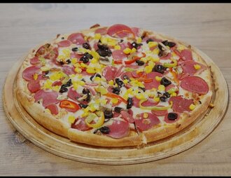 Special Pizza (Medium) görseli