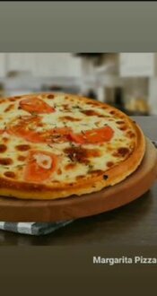 Margherita Pizza (Large) görseli