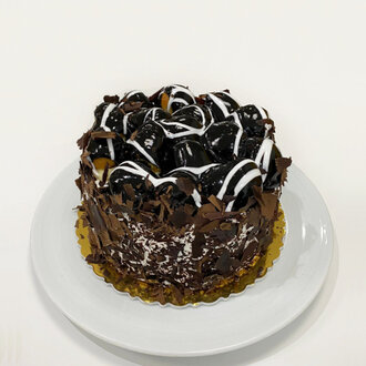 Profiterollü Pasta (3 Kişilik) (Çap 10 Cm.) görseli