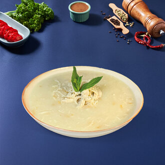 Geleneksel Terbiyeli Şehriyeli Tavuk Çorbası görseli