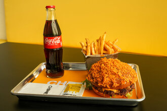 Crunch & Munch Et Burger Menü görseli