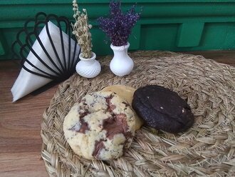 Çikolatalı&bademli Cookie görseli