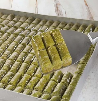 Fıstıklı Dürüm (Yarım Porsiyon) görseli