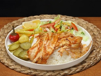 Pilav Üstü Tavuk Döner görseli