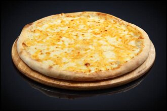 Dört Peynirli Pizza (Orta) görseli