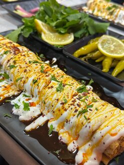 Yoğurtlu Et Tantuni Dürüm görseli