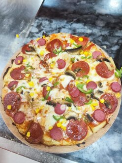 Karışık Pizza (Orta Boy) görseli