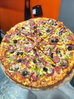 Bol Malzemeli Pizza&nbsp;(büyük Boy) görseli