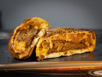 200  Gr Klasik Kapalı Burger Menü görseli