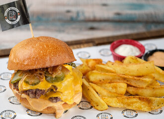 Cheeseburger görseli