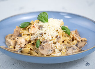 Alfredo Makarna görseli