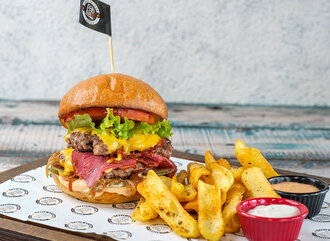 Stage Burger görseli