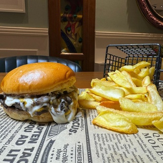 Mantarlı Et Burger görseli