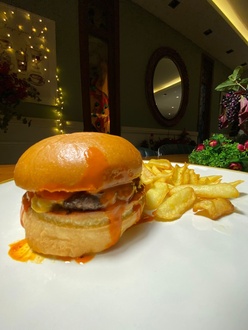 Hot Et Burger görseli