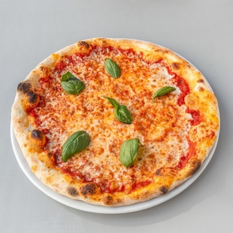 Pesto Margherita Pizza (Büyük Boy) görseli