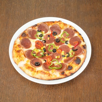 Vegan Sucuklu Pizza (Büyük Boy) görseli