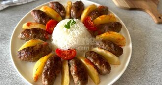 İzmir Köfte görseli