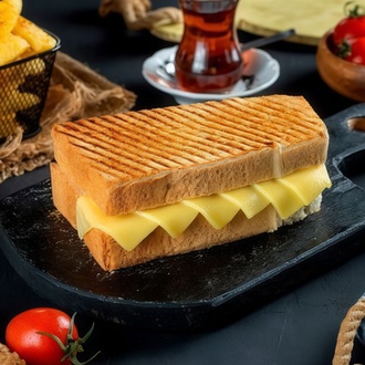Kaşarlı Tost görseli