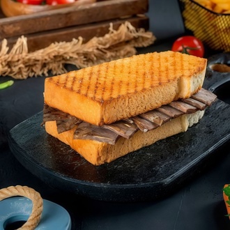 Kavurmalı Tost görseli