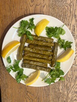 Zeytinyağlı Yaprak Sarma görseli