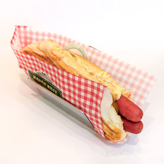 Büyük Sosisli Amerikanlı Sandviç (Soğuk) görseli