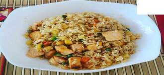 Somonlu Pilav (Fried Rice With Salmon) görseli