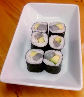 Suzuki Avokado Maki görseli