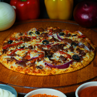 Orta Boy Dönerli Pizza görseli