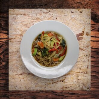 Sebzeli Ramen görseli