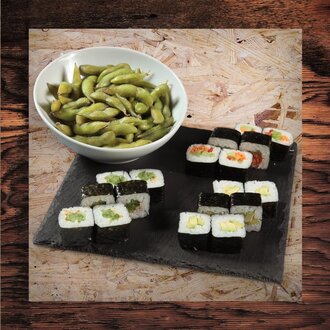 Vegan Maki Set (18 Pcs.) & Edamame görseli