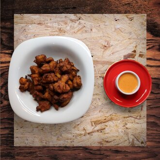 Tori Karaage görseli