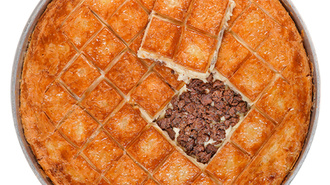 Kavurma Peynirli Börek (500 Gr.) görseli