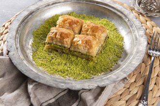 Fıstıklı Baklava (500 Gr.) görseli